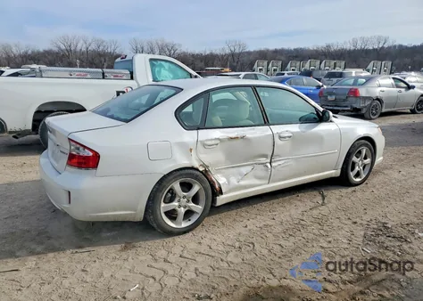 2008 Subaru Legacy 2.5I z USA, uszkodzony, nr VIN 4S3BL616687215648